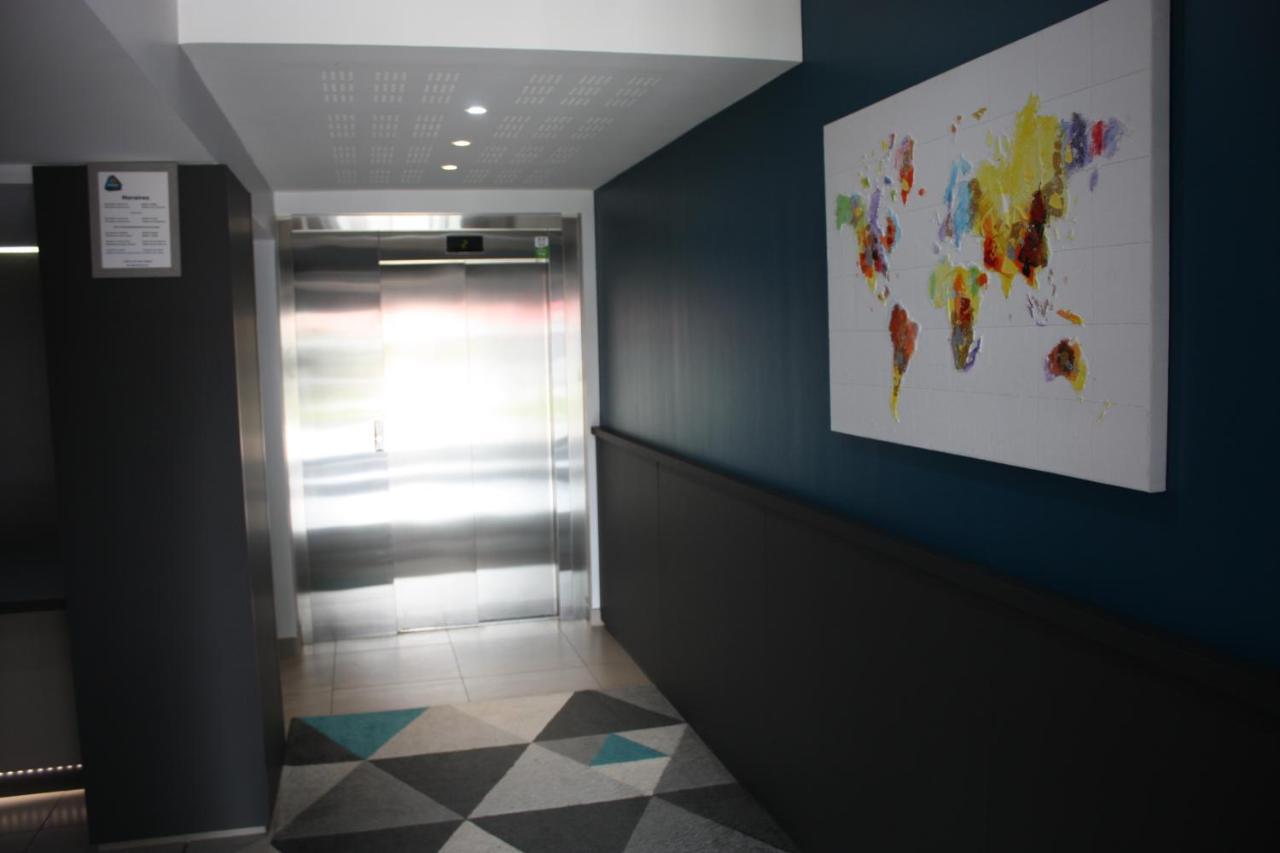 Hotel Akena Aeroport Charles De Gaulle - Saint Witz Exterior photo
