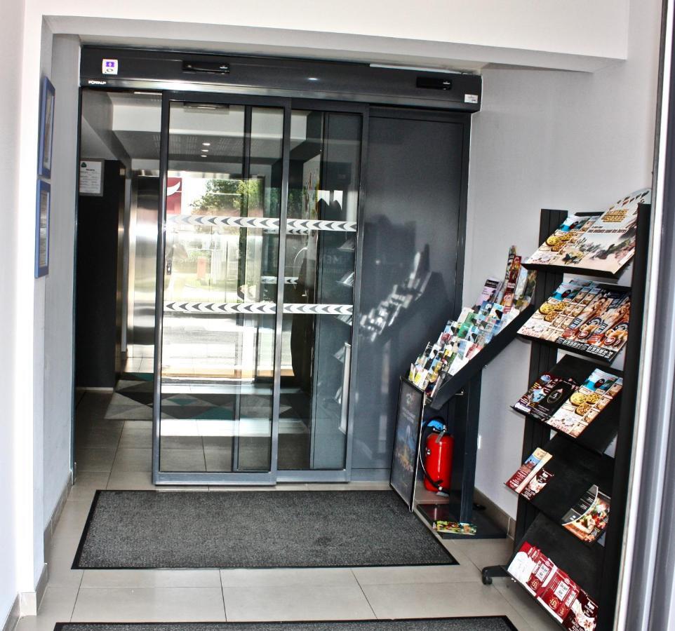Hotel Akena Aeroport Charles De Gaulle - Saint Witz Exterior photo